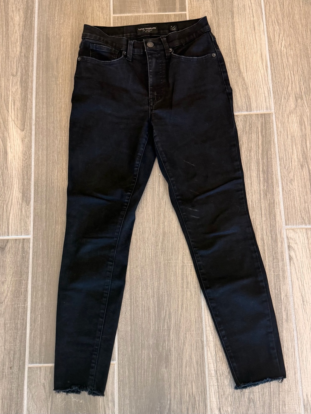 Lucky Brand Skinny Ankle Jeans Black 4/27